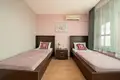Квартира 3 комнаты 110 м² Святой Влас, Болгария