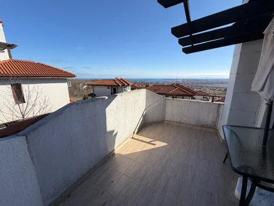 Multilevel apartments 